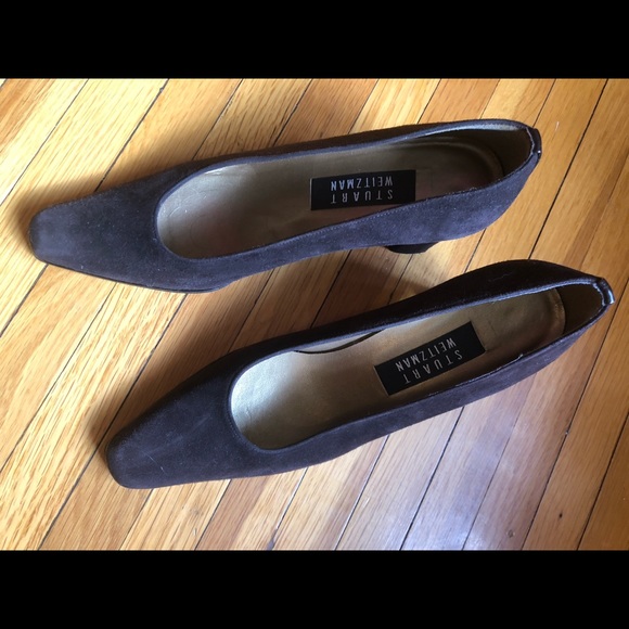 STUART WEITZMAN SUEDE PUMPS - Picture 3 of 8